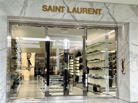 saint laurent shop.